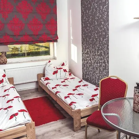 Palacyk Lesny Bed & Breakfast