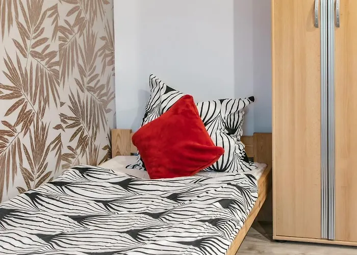 Palacyk Lesny ベッド・アンド・ブレックファスト Lacza