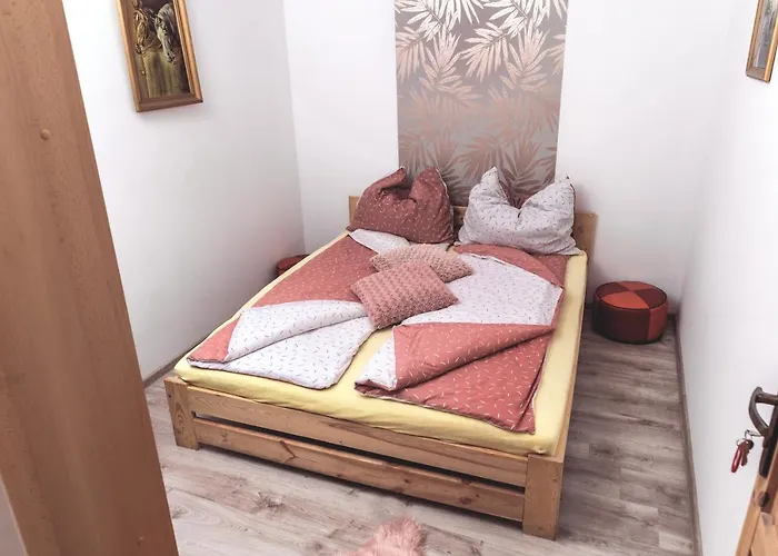 Palacyk Lesny ベッド・アンド・ブレックファスト *